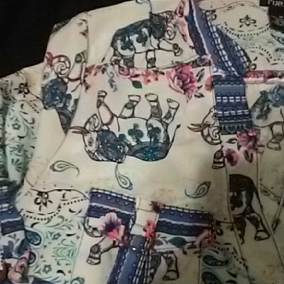 Blouse - Picture 5 of 5